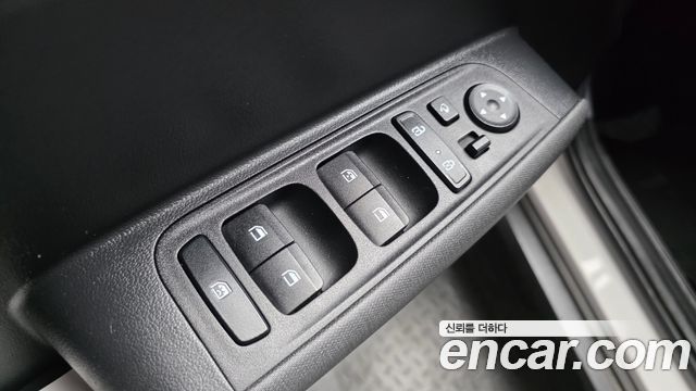 Hyundai Casper 2023 — photo 13