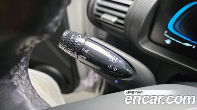 Hyundai Casper 2023 — photo 15