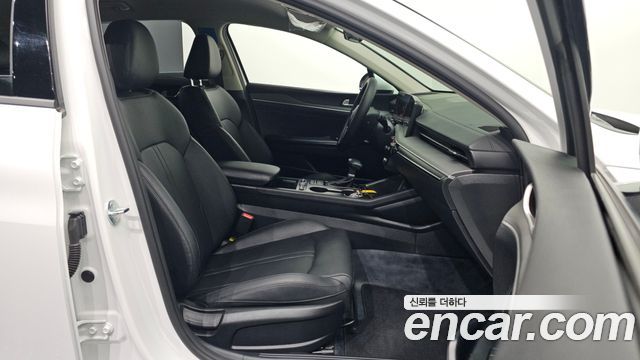 Kia K5 2024 — photo 16
