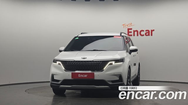 Kia Canival 2021 — photo 3