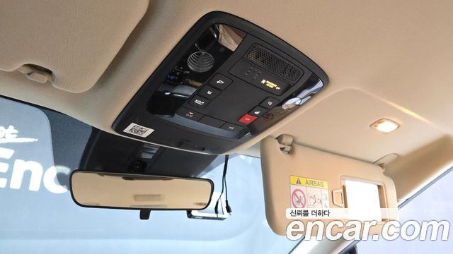 Kia Canival 2023 — photo 27