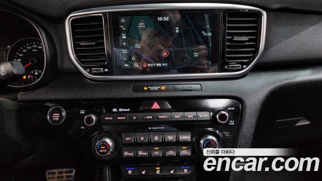 Kia Sportage 2019 — photo 18