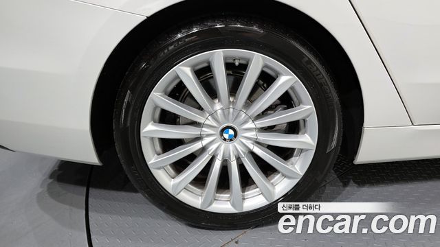 BMW Gran Turismo 2019 — photo 5