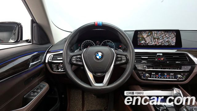 BMW Gran Turismo 2019 — photo 19