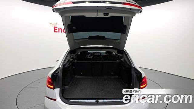 BMW Gran Turismo 2019 — photo 26