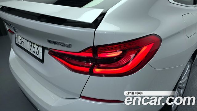 BMW Gran Turismo 2019 — photo 9