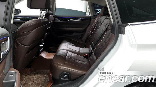 BMW Gran Turismo 2019 — photo 16
