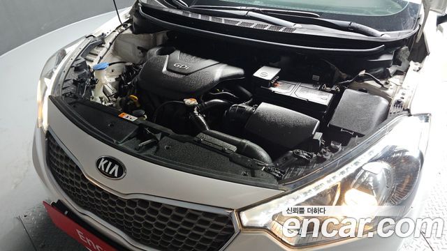 Kia K3 2013 — photo 6