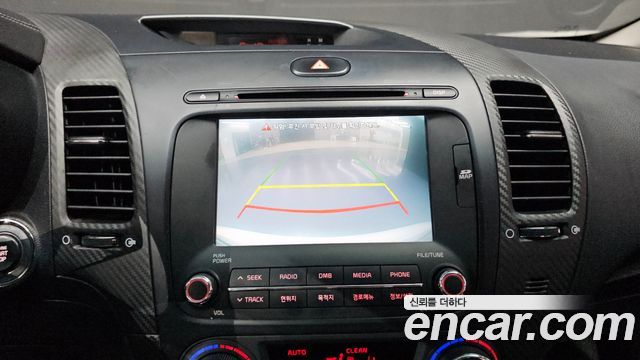 Kia K3 2013 — photo 19