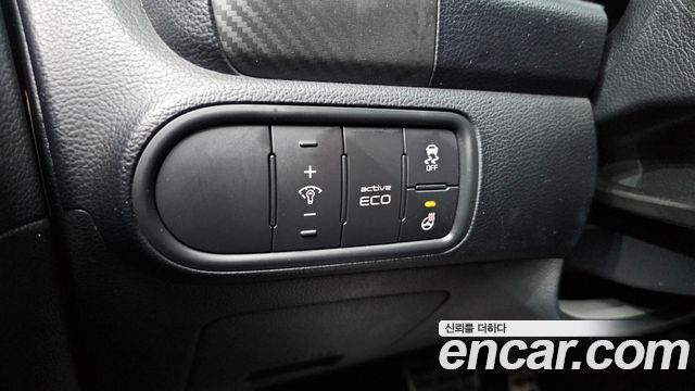 Kia K3 2013 — photo 21
