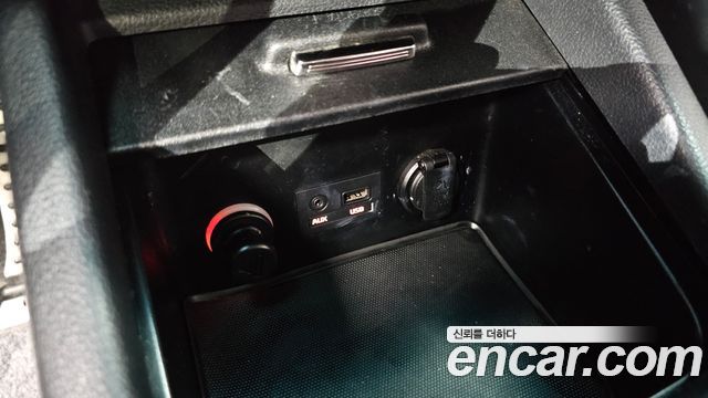 Kia K3 2013 — photo 29