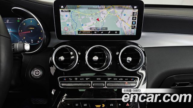 Mercedes-Benz GLC-Class 2022 — photo 20