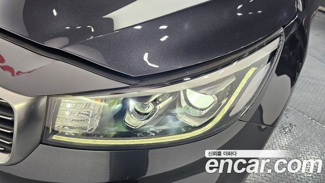 Kia Canival 2019 — photo 8