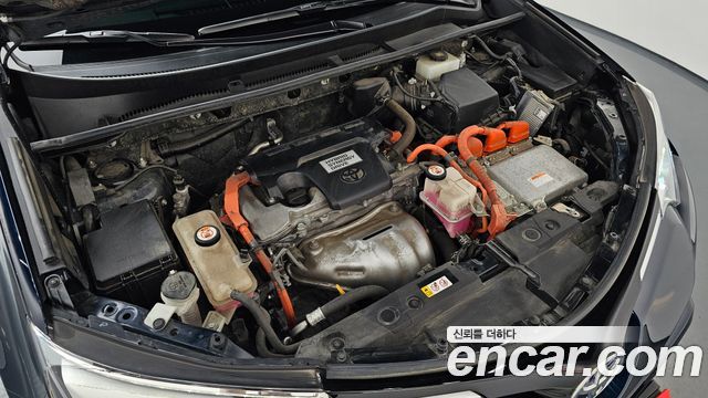 Toyota RAV4 2018 — photo 6