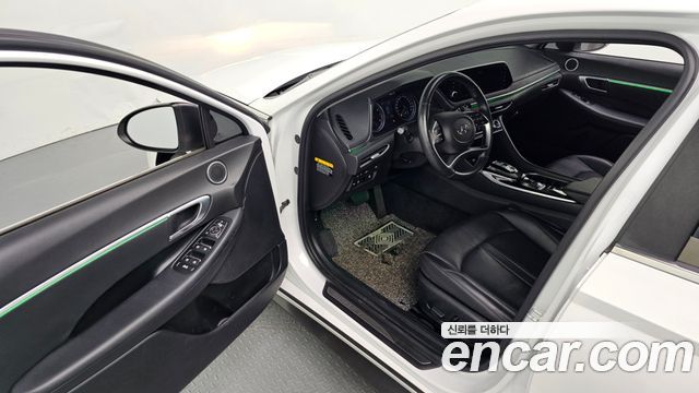 Hyundai Sonata 2020 — photo 13