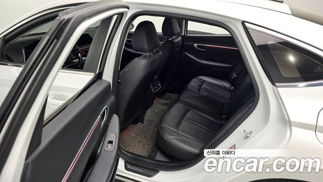 Hyundai Sonata 2020 — photo 24