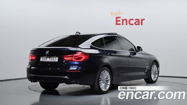 BMW Gran Turismo 2018 — photo 2