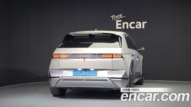 Hyundai Ioniq5 2022 — photo 4