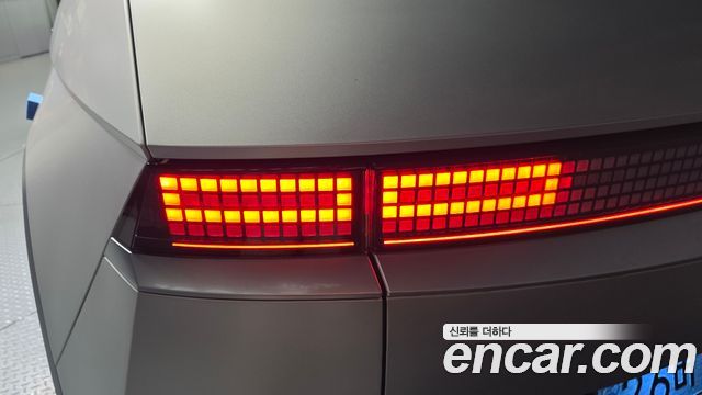Hyundai Ioniq5 2022 — photo 9