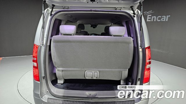 Hyundai Starex 2017 — photo 20