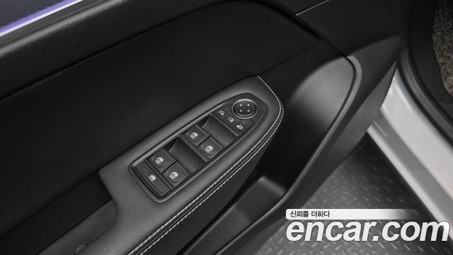 Renault Korea XM3 2023 — photo 15
