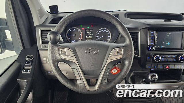 Hyundai Solati 2015 — photo 13