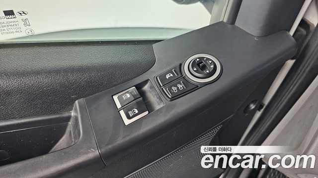 Hyundai Solati 2015 — photo 16