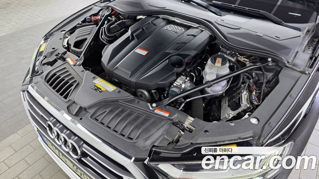 Audi A8 2021 — photo 6