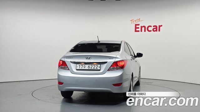 Hyundai Accent 2014 — photo 4
