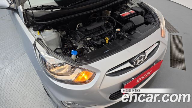 Hyundai Accent 2014 — photo 6