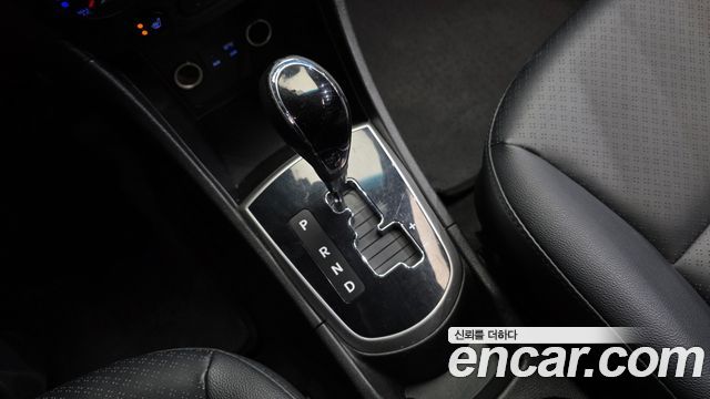Hyundai Accent 2014 — photo 12