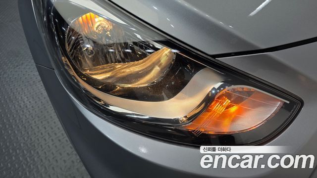 Hyundai Accent 2014 — photo 8