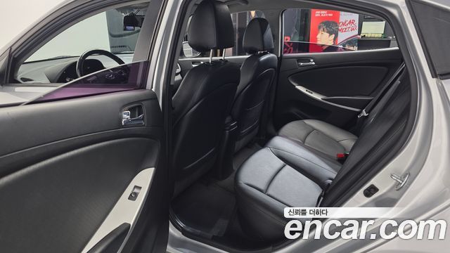 Hyundai Accent 2014 — photo 16