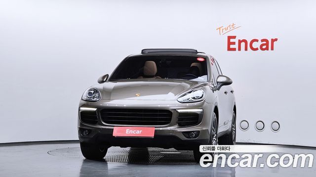 Porsche Cayenne 2016 — photo 3