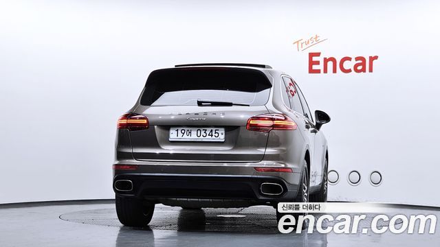 Porsche Cayenne 2016 — photo 4
