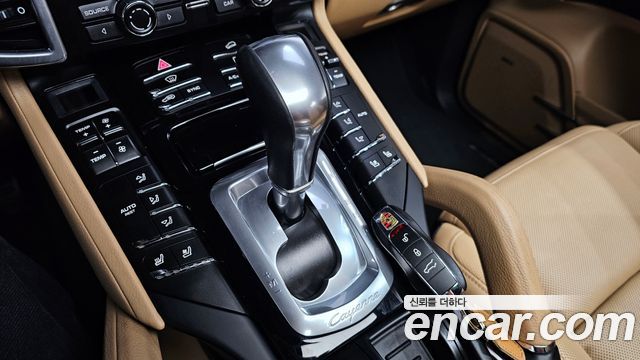Porsche Cayenne 2016 — photo 9