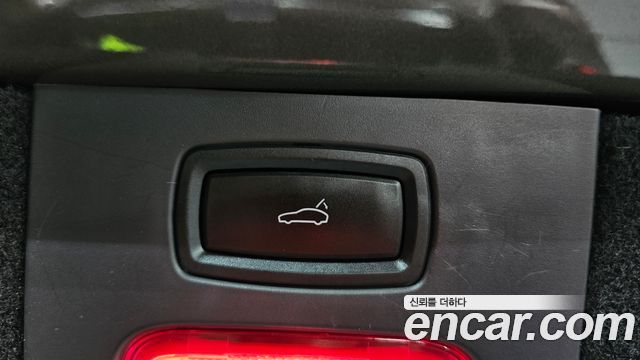 Porsche Cayenne 2016 — photo 16