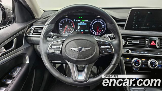 Genesis G70 2018 — photo 21
