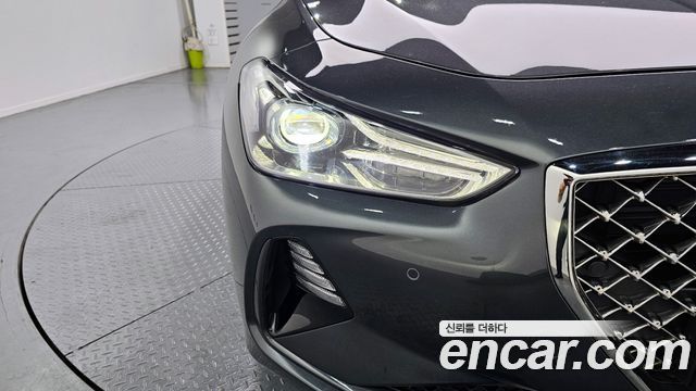 Genesis G70 2018 — photo 8