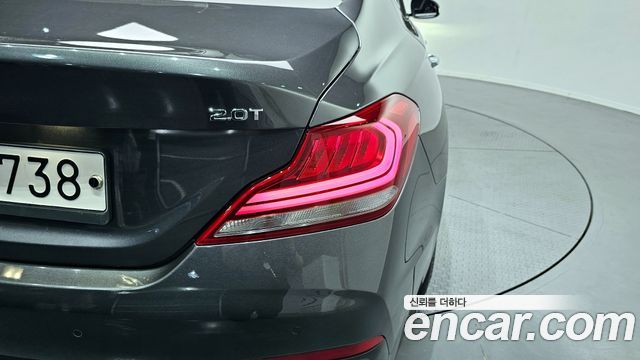 Genesis G70 2018 — photo 9