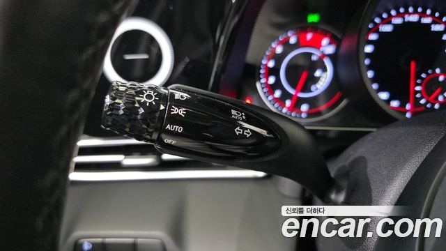 Hyundai AVANTE 2021 — photo 22