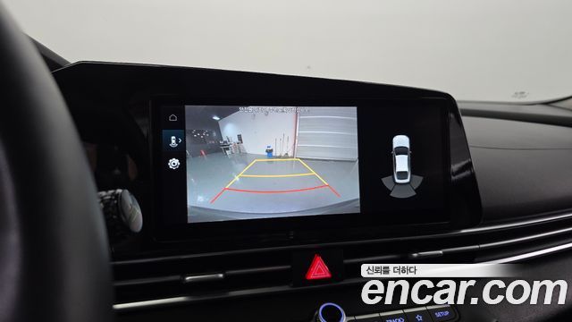 Hyundai AVANTE 2021 — photo 24