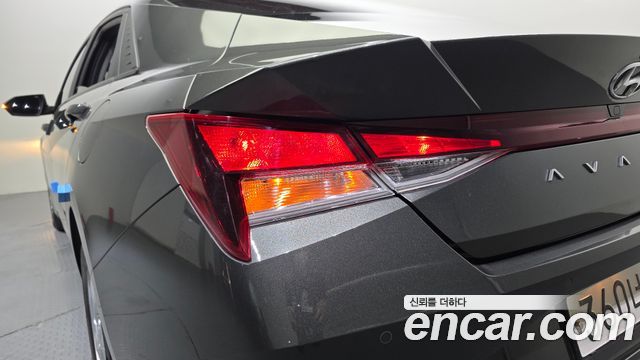 Hyundai AVANTE 2021 — photo 9