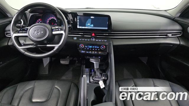 Hyundai AVANTE 2021 — photo 27