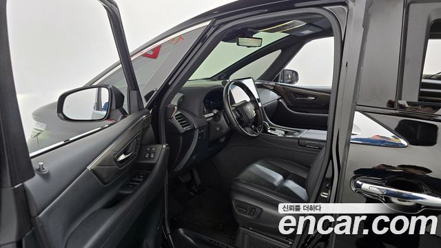 Toyota Alphard 2024 — photo 10