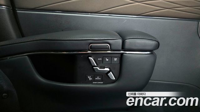 Toyota Alphard 2024 — photo 16