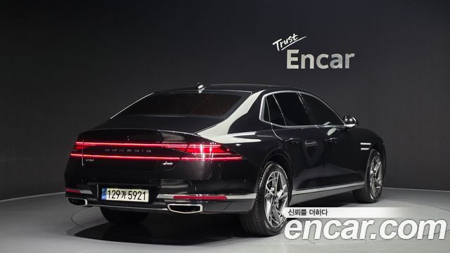 Genesis G90 2023 — photo 2