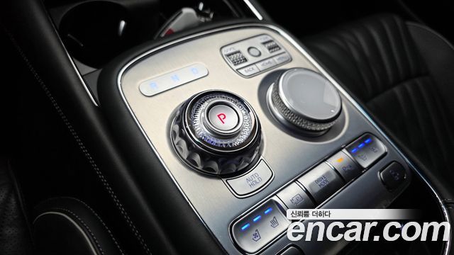 Genesis G90 2023 — photo 12