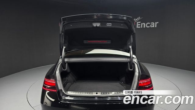 Genesis G90 2023 — photo 26