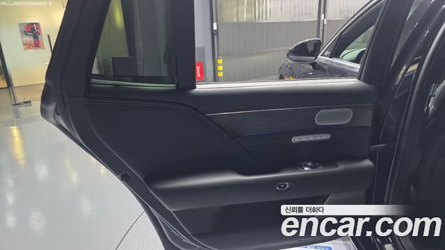 Genesis G90 2023 — photo 14